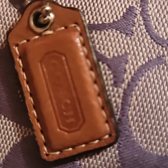 Used in excellent condition COACH wristlet. - Picture 2 of 6